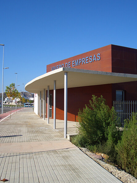 HERNANDEZ_ARQUITECTOS_CAMARA_COMERCIO_00004